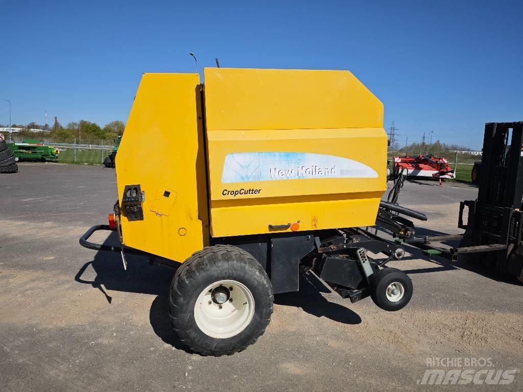 New Holland BR 6090 Lis na válcové balíky