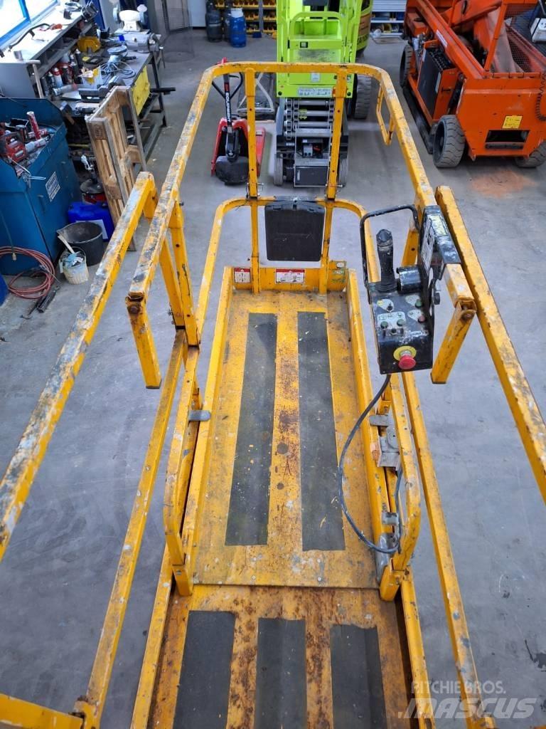 Haulotte Compact 8 Nůžková zvedací plošina