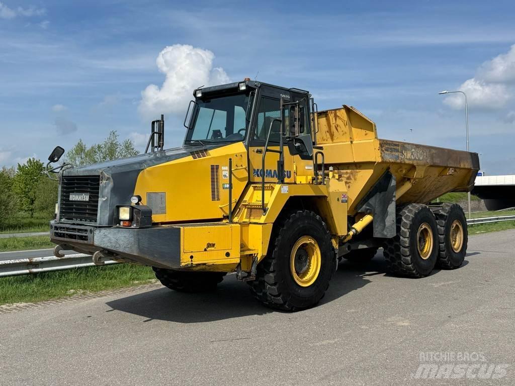 Komatsu HM300-2 Kloubové dempry