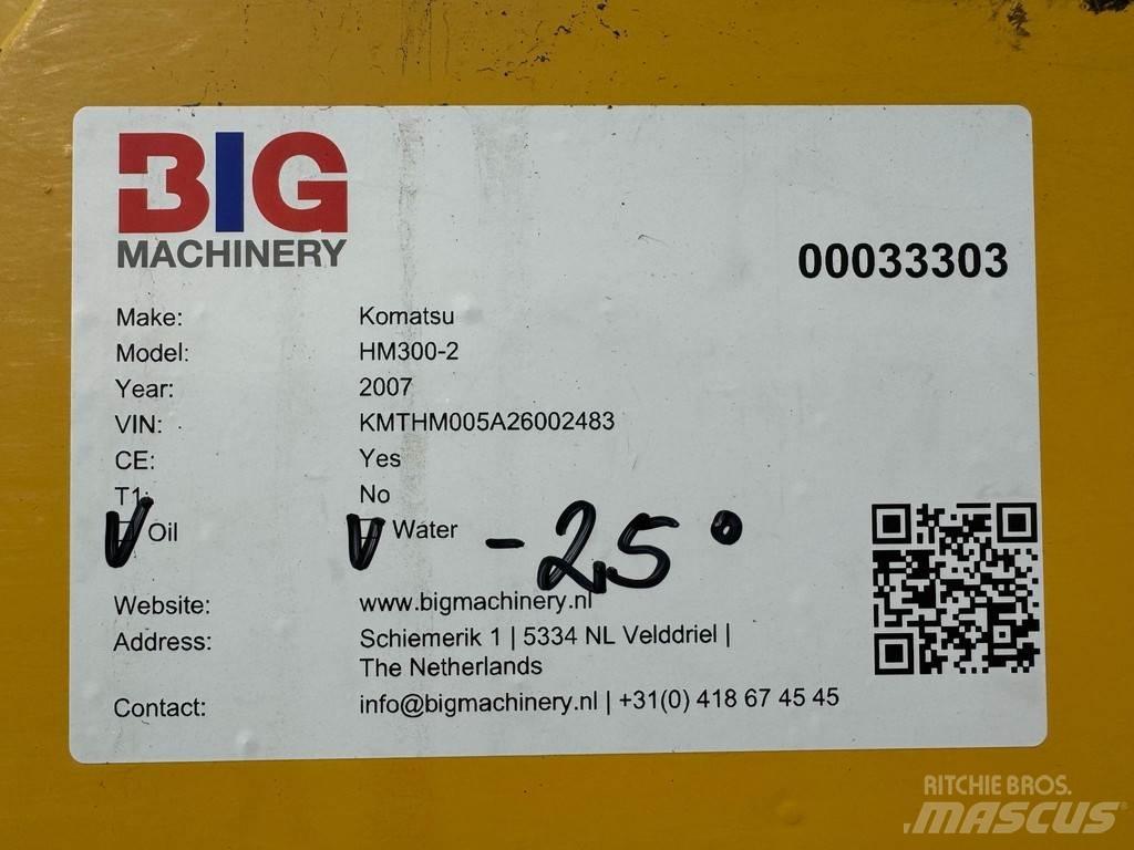 Komatsu HM300-2 Kloubové dempry