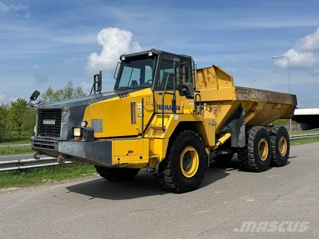 Komatsu HM300-2 Kloubové dempry
