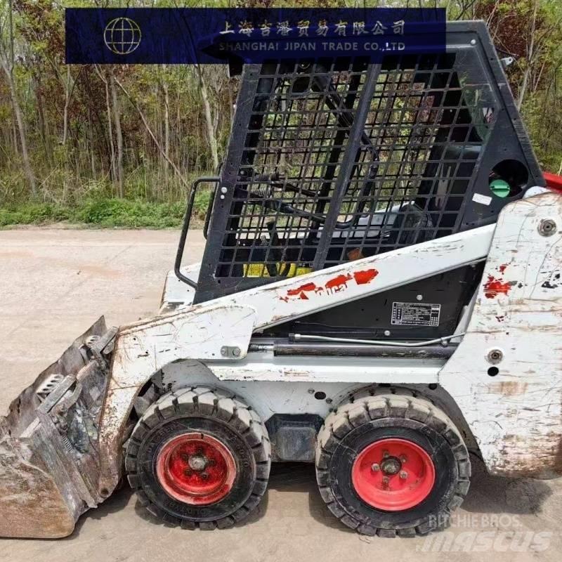 Bobcat s70 Smykem řízené nakladače