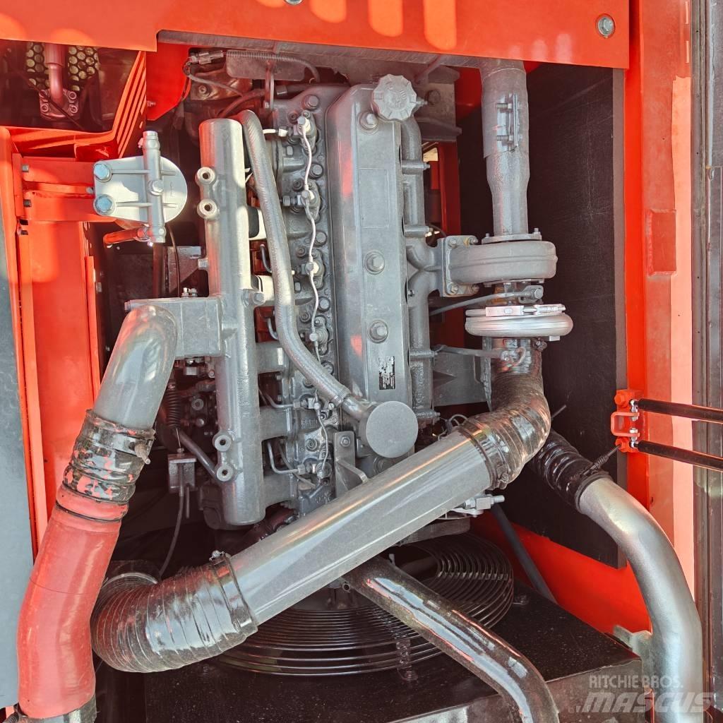 Doosan DX225-9C Pásová rýpadla