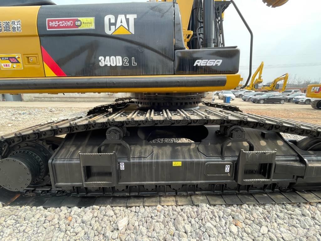 CAT 340 Pásová rýpadla