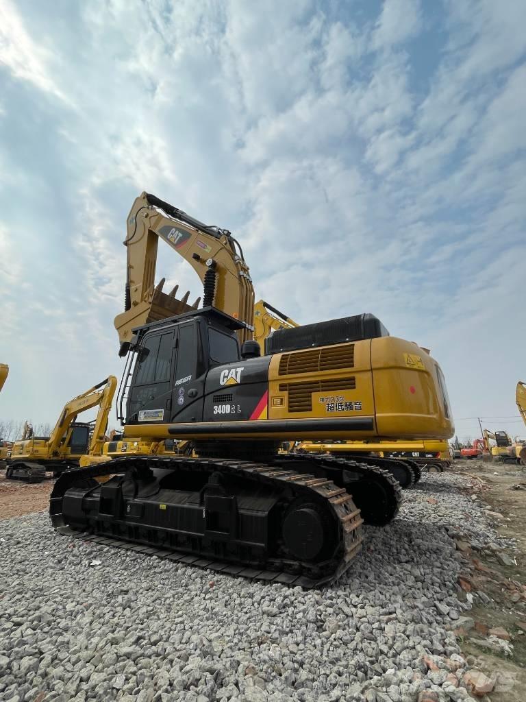 CAT 340 Pásová rýpadla