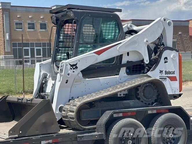 Bobcat T 770 Smykem řízené nakladače