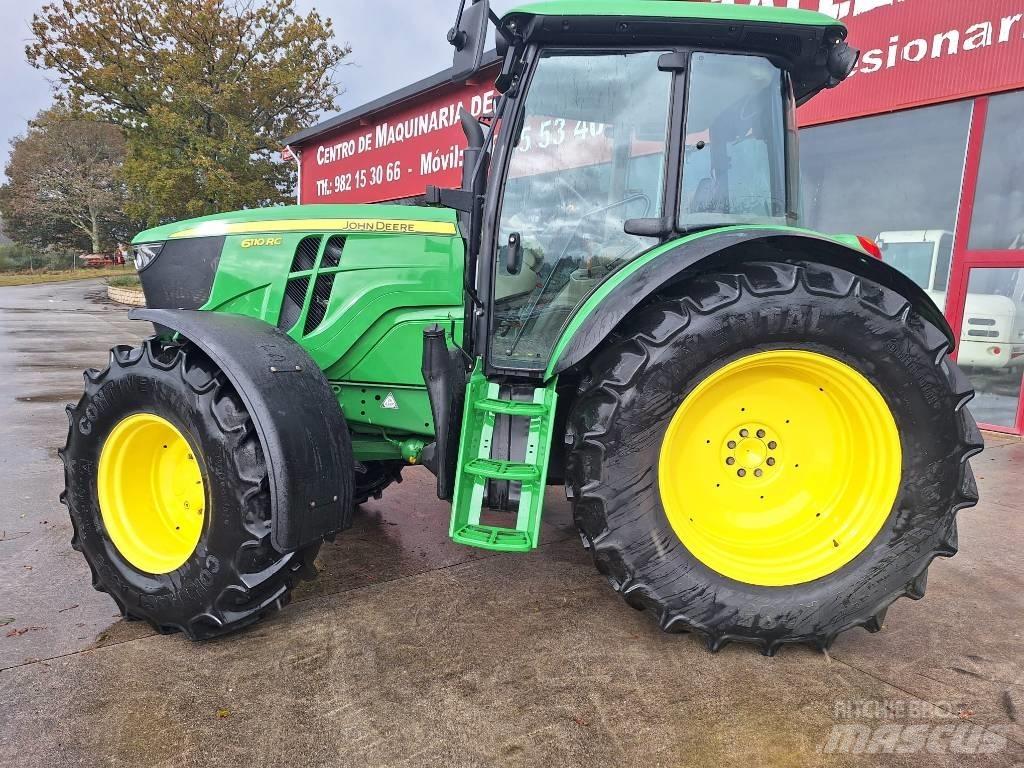 John Deere 6110 RC Traktory