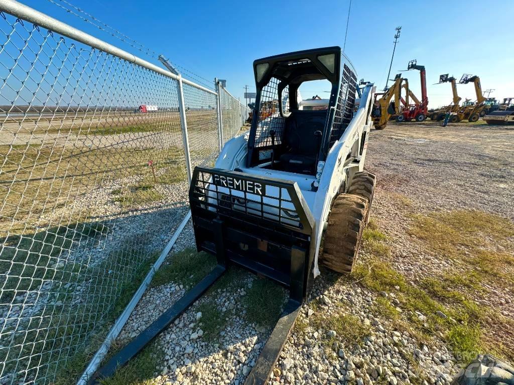 Bobcat S 175 Smykem řízené nakladače