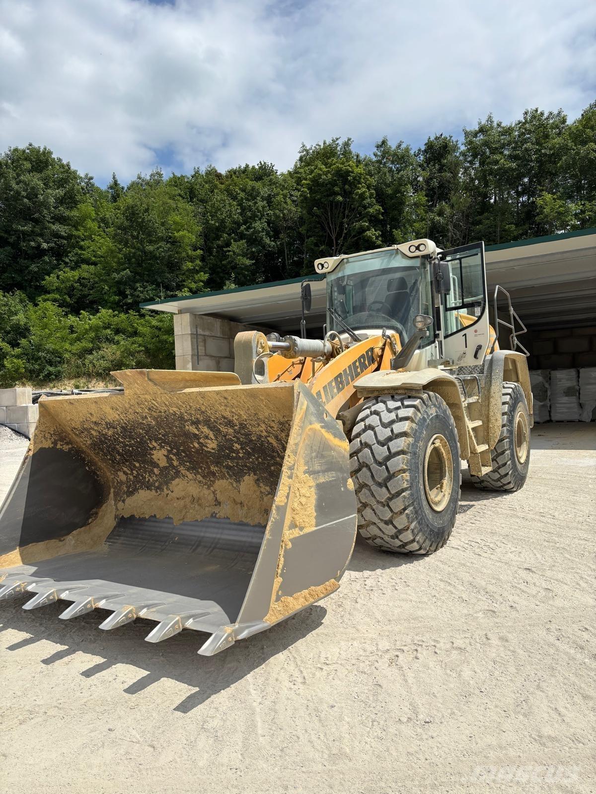 Liebherr L586 Kolové nakladače