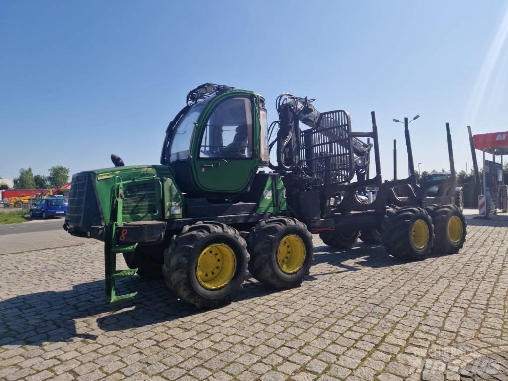 John Deere 1010 E Vyvážecí traktory