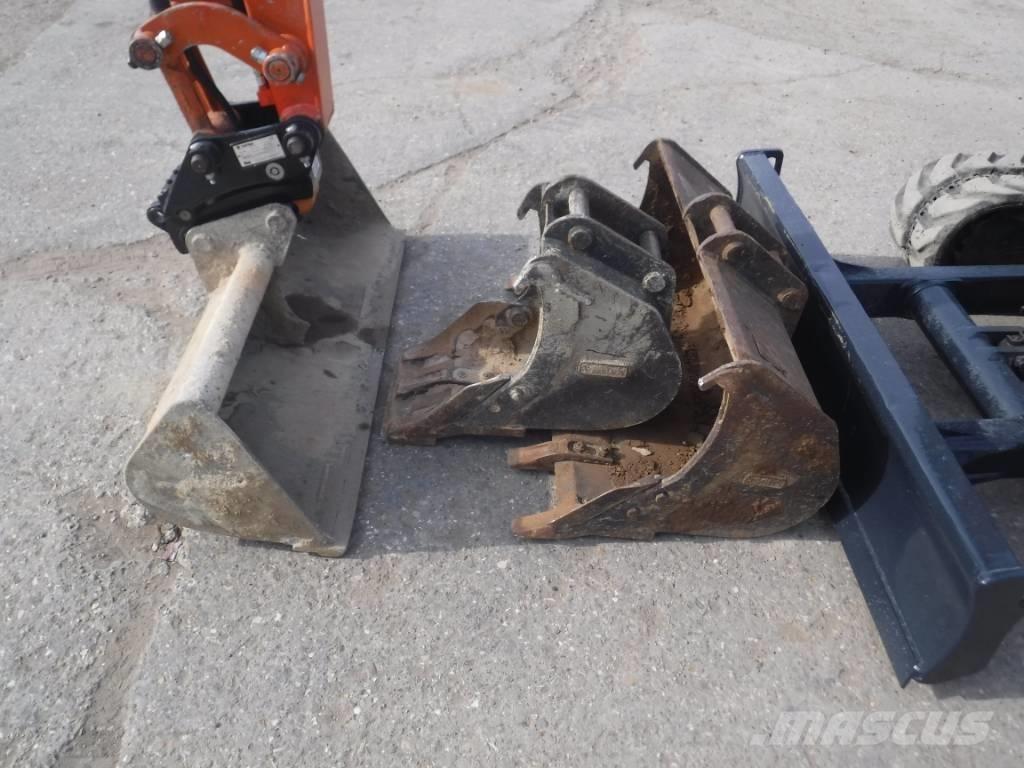Hitachi ZX 33 U-6 Mini rýpadla < 7t