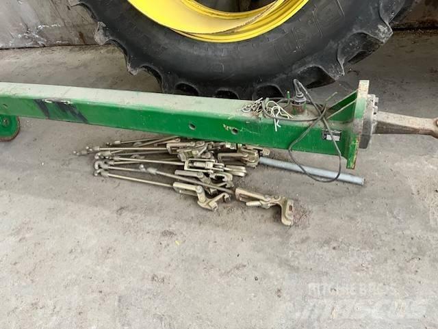 BKT 520/85R46 Pneumatiky, kola a ráfky