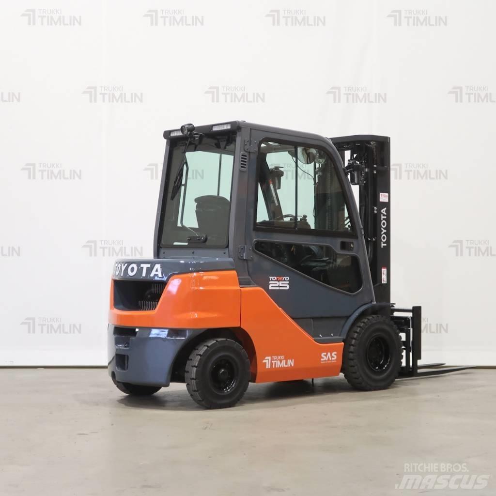Toyota 52-8FDF25 Dieselové vozíky