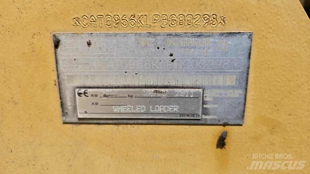 CAT 966K Radlader Kolové nakladače