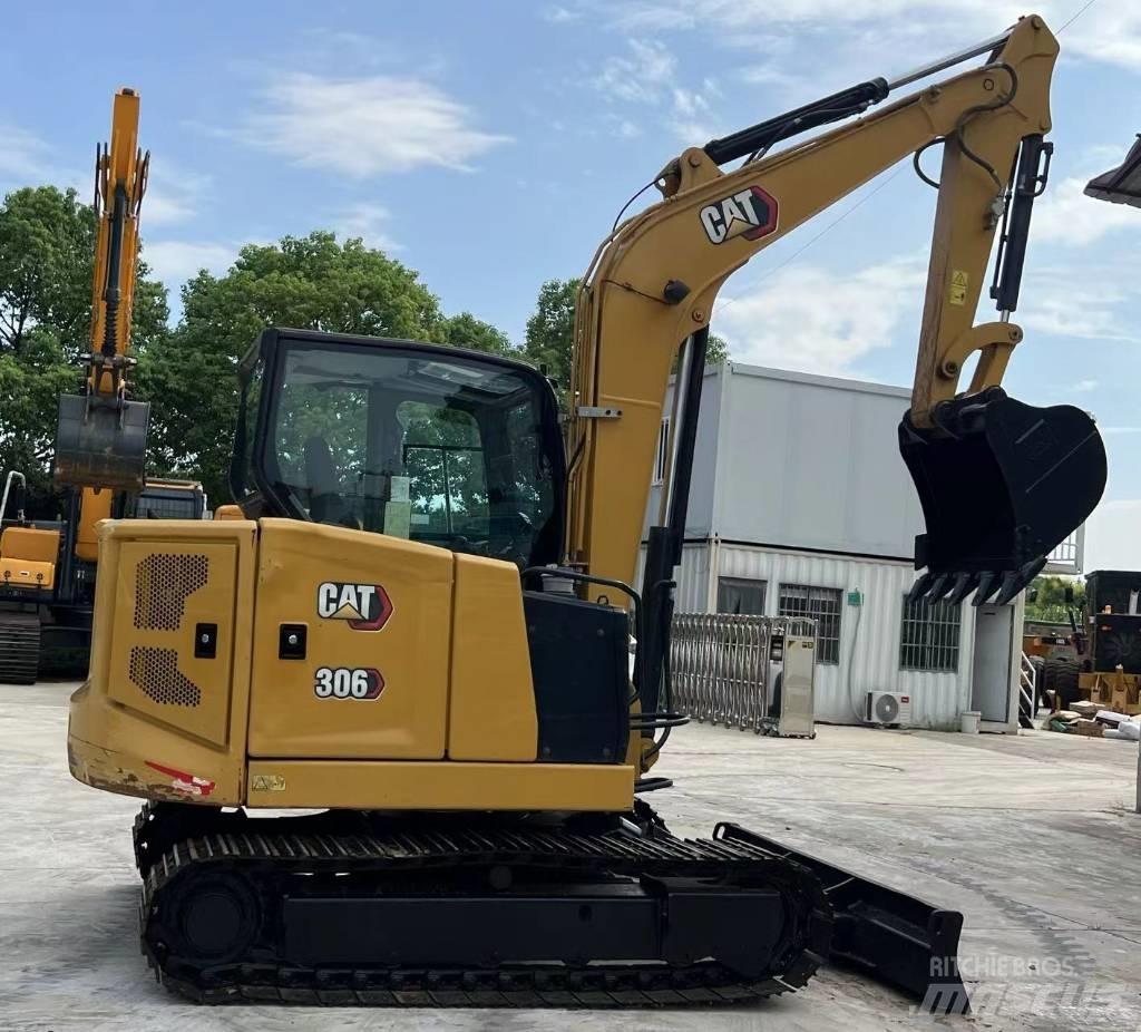 CAT 306 Mini rýpadla < 7t