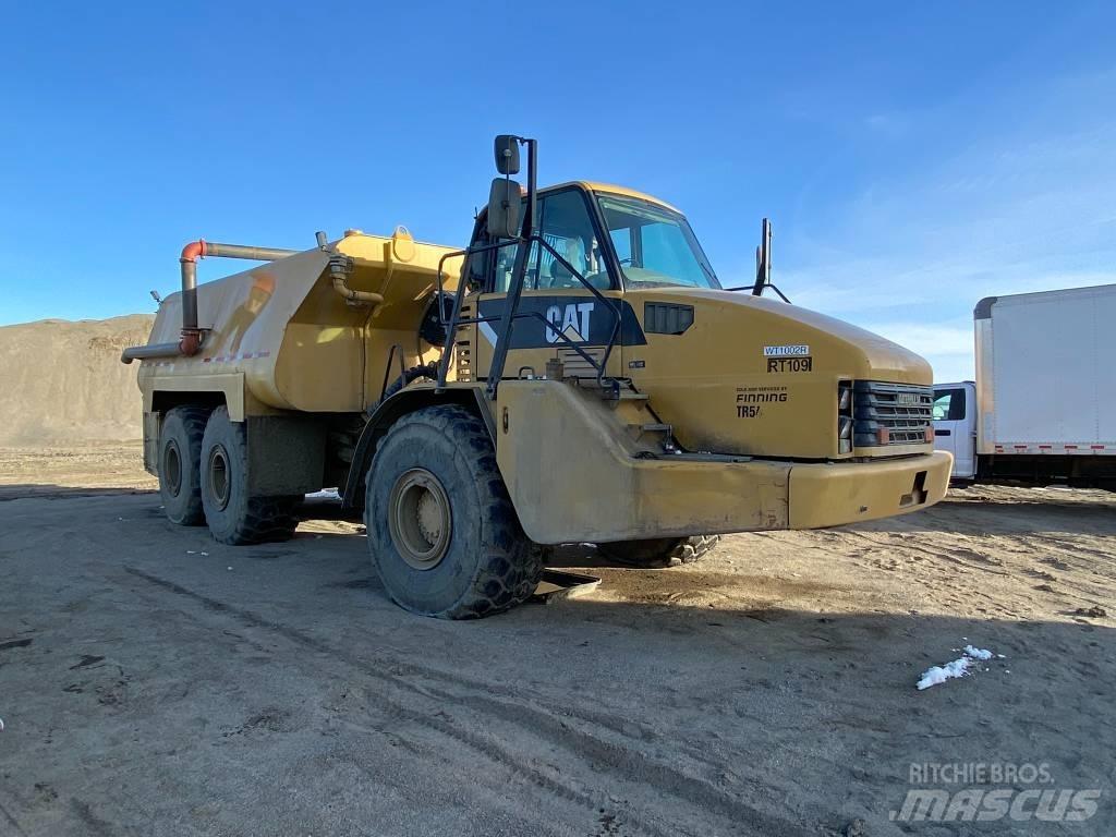 CAT 740 B Kloubové dempry