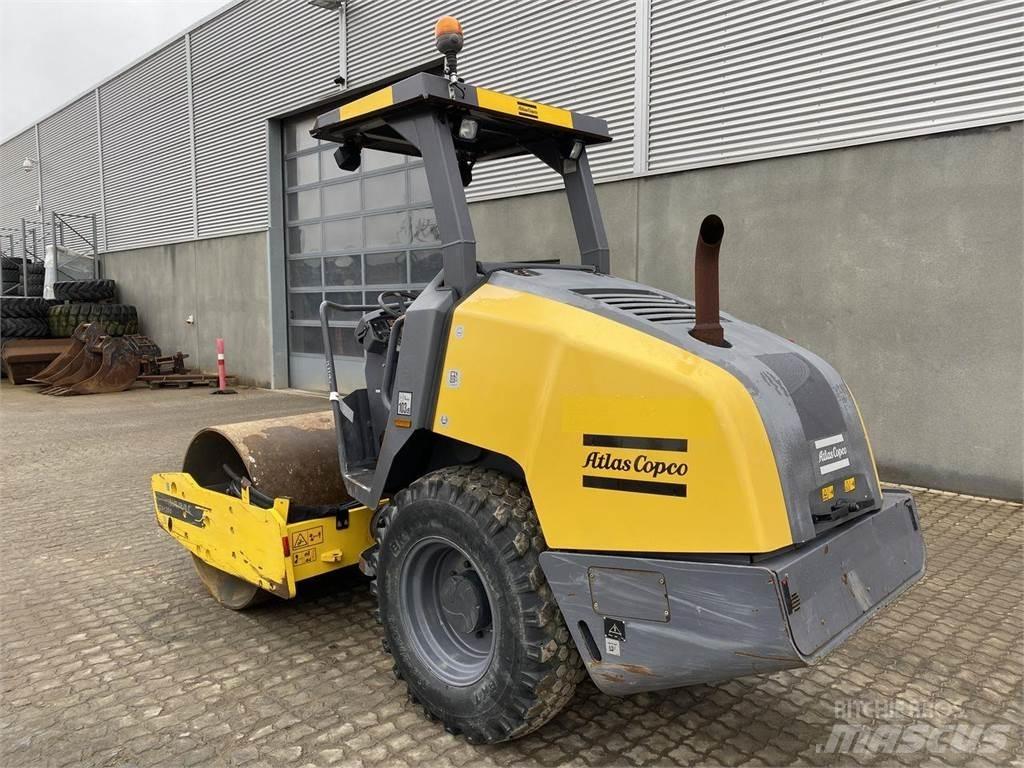 Dynapac CA1300D Válce