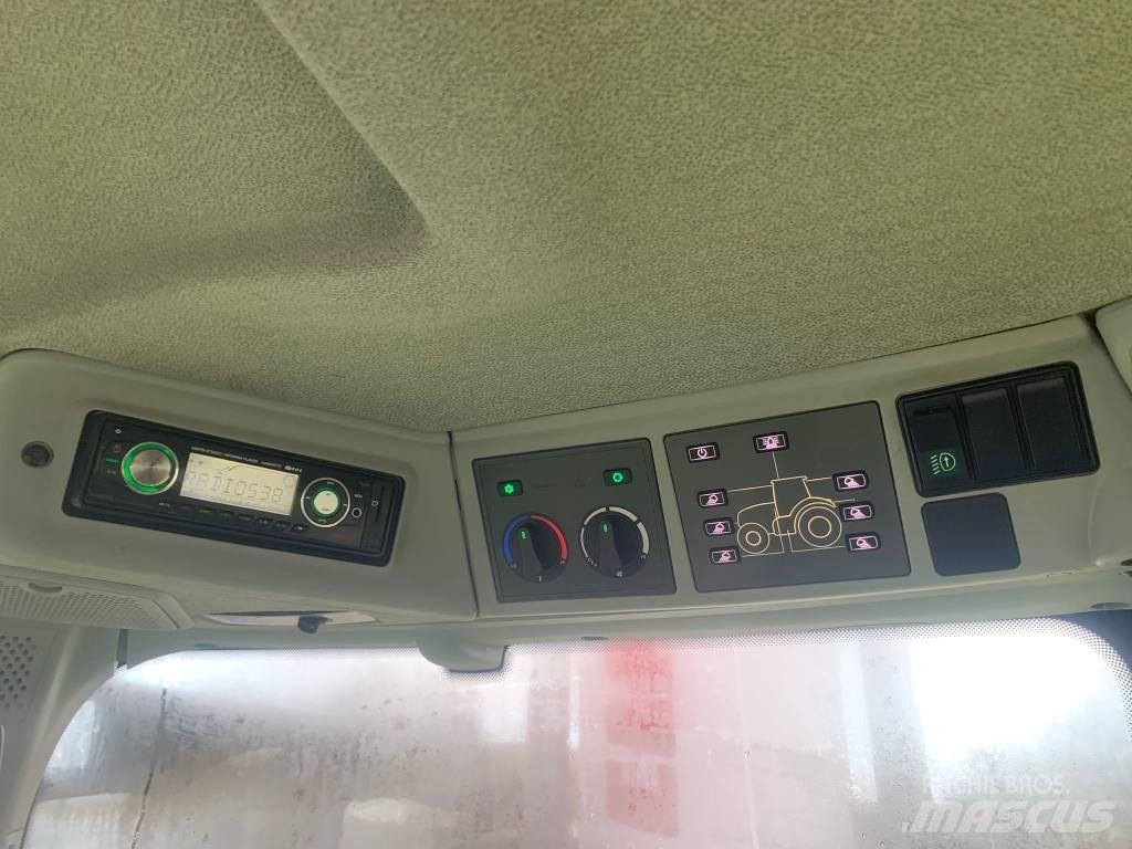 CLAAS Axion 810 CIS+ Traktory