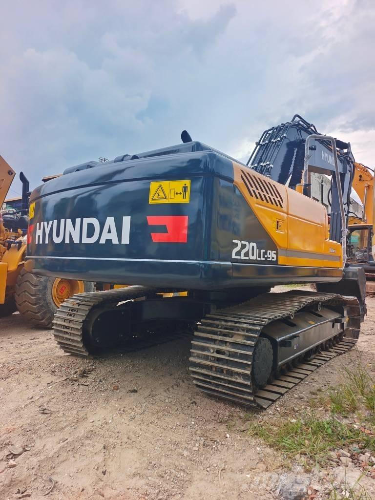 Hyundai 220LC-9S Pásová rýpadla