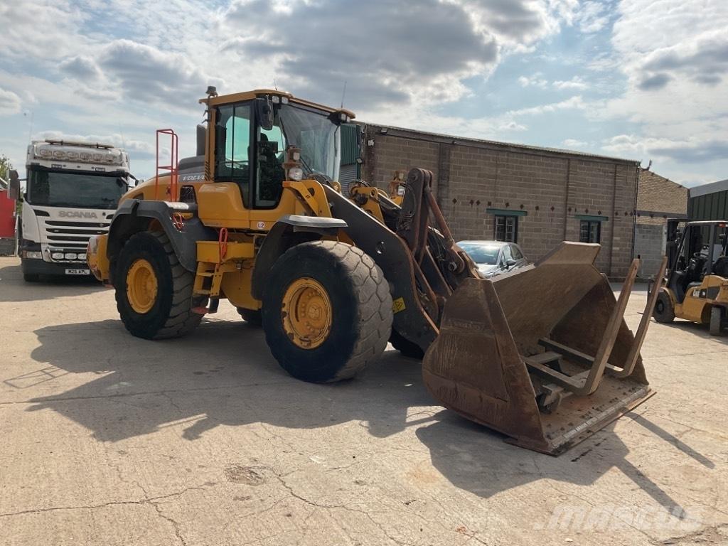 Volvo L110H Kolové nakladače