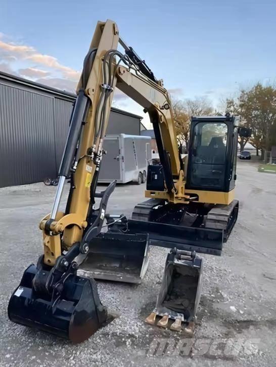 CAT 306 Mini rýpadla < 7t