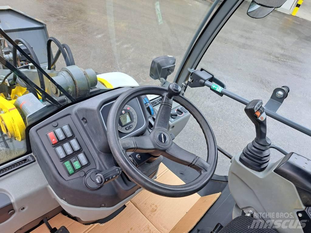 Kramer 352-14S Smykem řízené nakladače