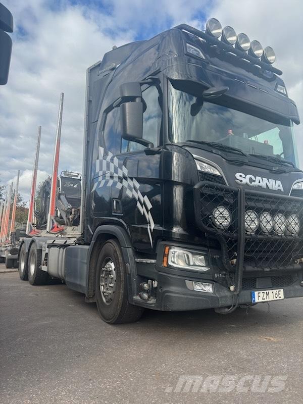 Scania R650B6X4NB Vozy na přepravu kmenů