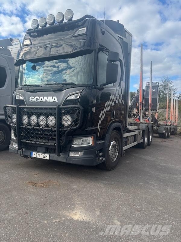Scania R650B6X4NB Vozy na přepravu kmenů