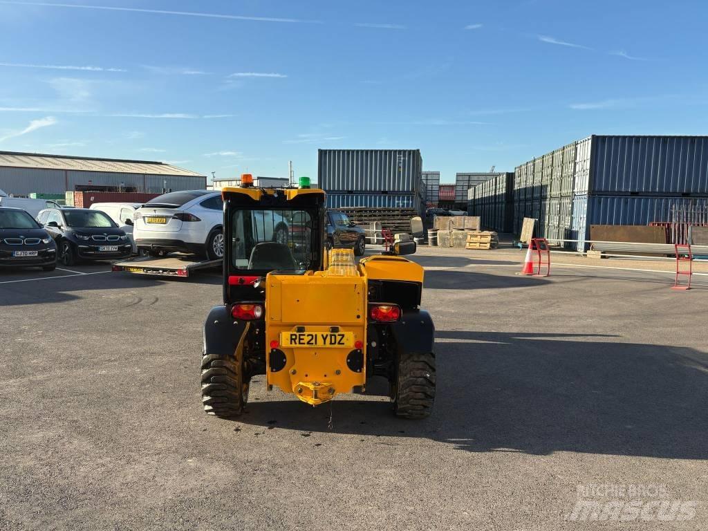 JCB 525-60 Teleskopické manipulátory