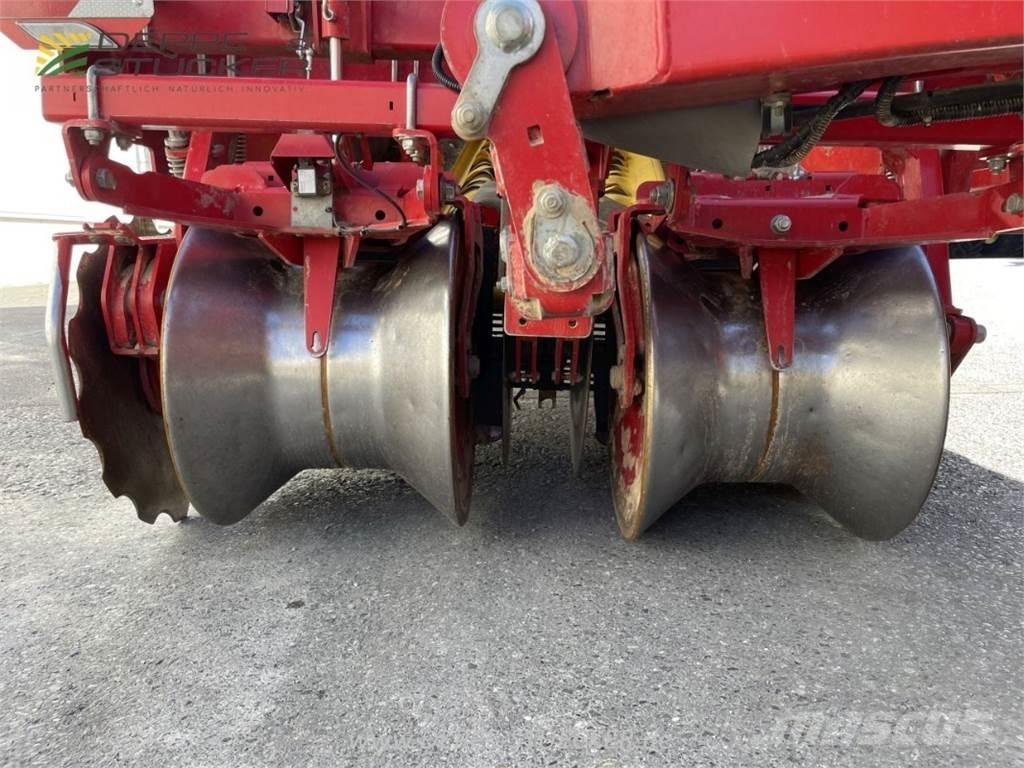 Grimme EVO 280 Cibulové kombajny