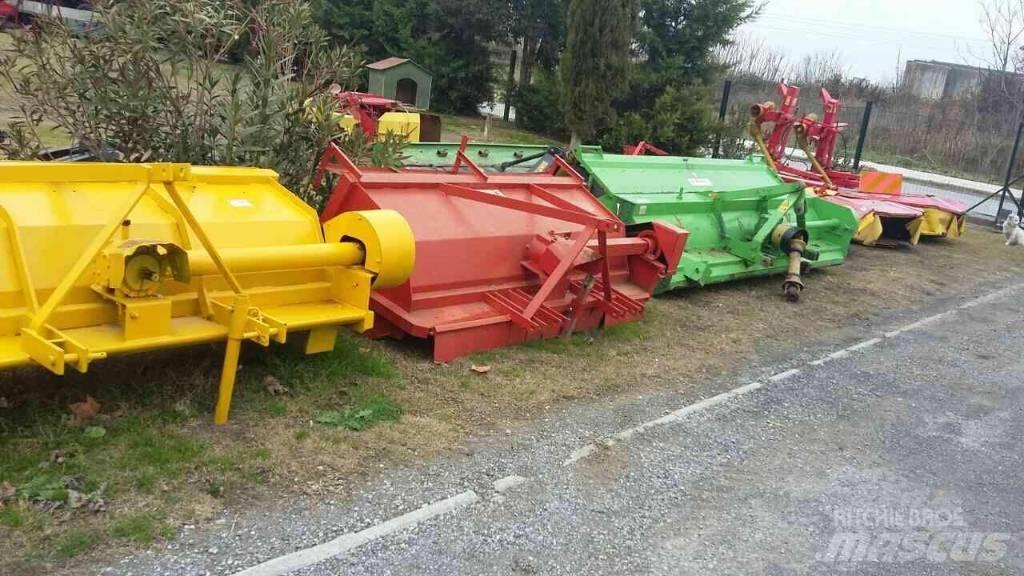 Amazone 2 μετρα Žací stroje