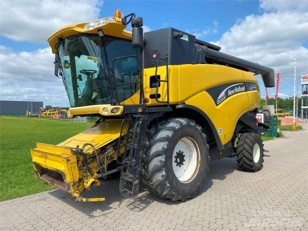 New Holland CX 880 Sklízecí mlátičky