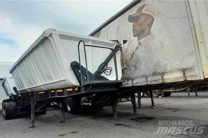 Afrit SIDE TIPPER Další přívěsy