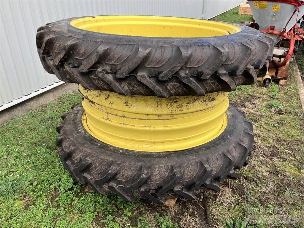 Taurus 270/95R44 Pneumatiky, kola a ráfky