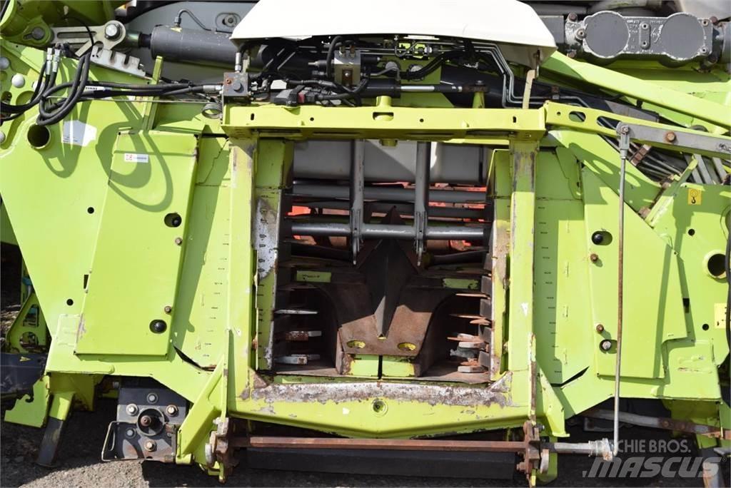 CLAAS Orbis 750 Stroje na sklizeň pícnin-příslušenství