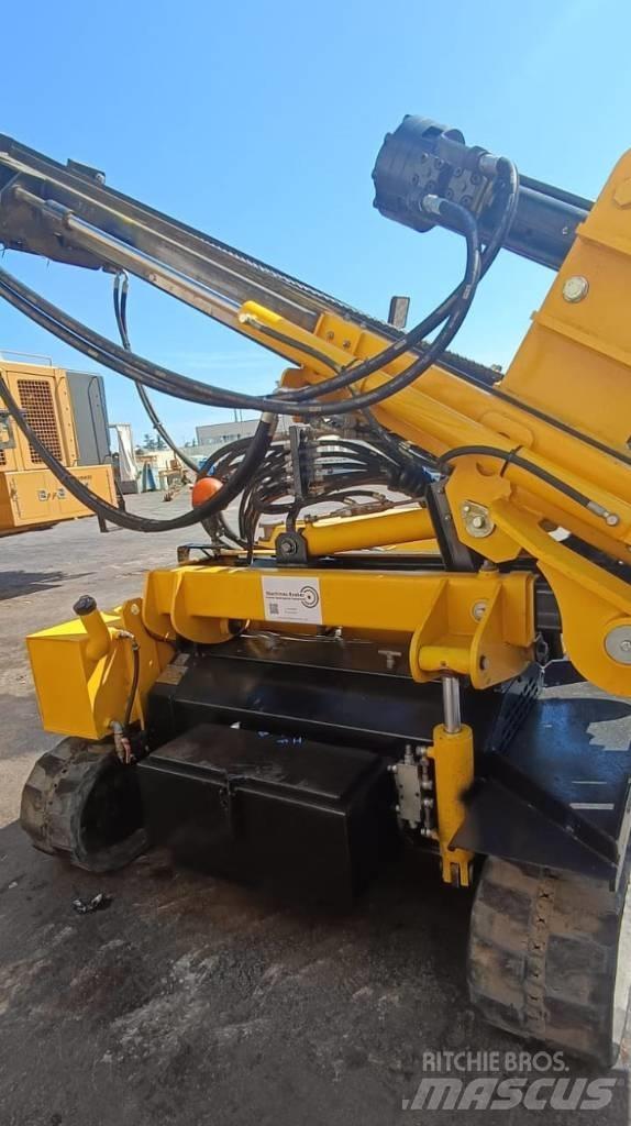  MGI Tonker 830 Vibrační beranidla