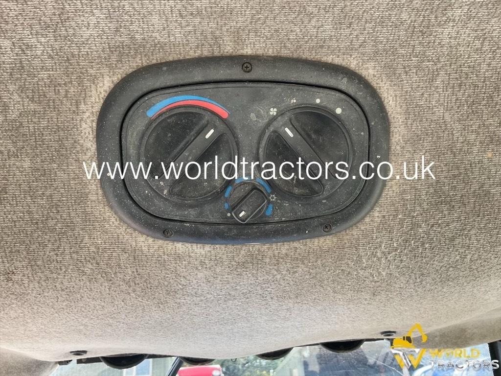 New Holland T 4050 F Traktory