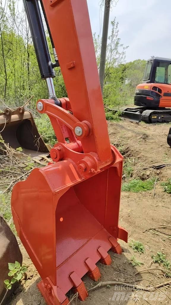 Kubota KX 155 Pásová rýpadla