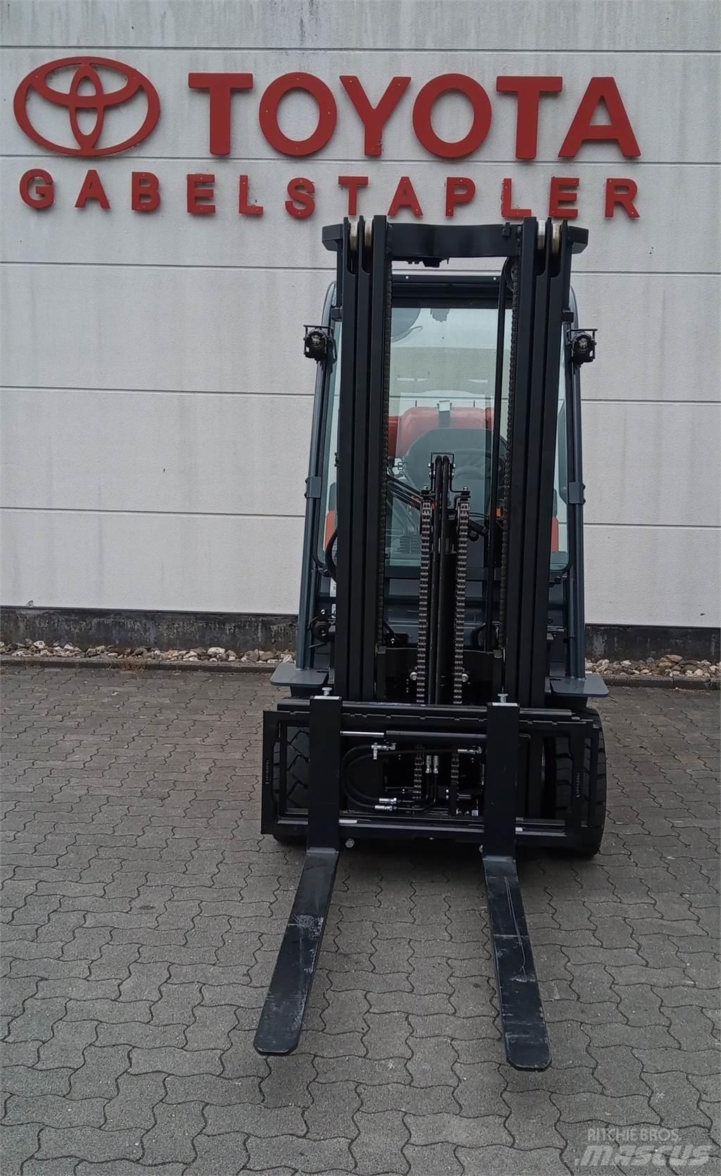 Toyota 02-8FGKF20 LPG vozíky