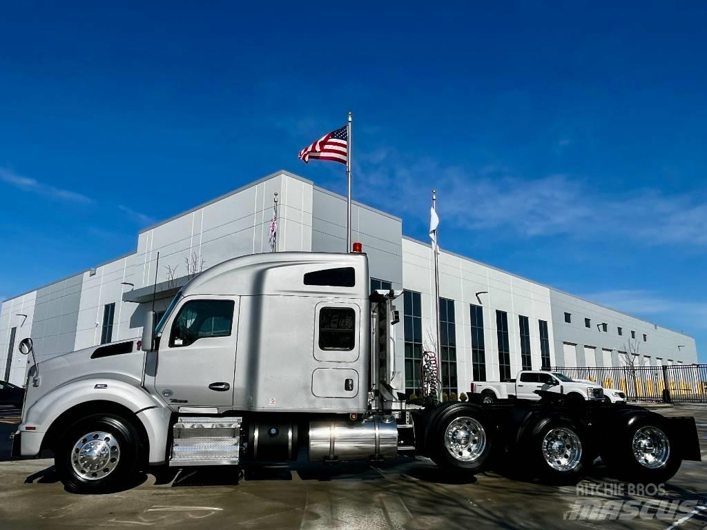 Kenworth T 880 Tahače
