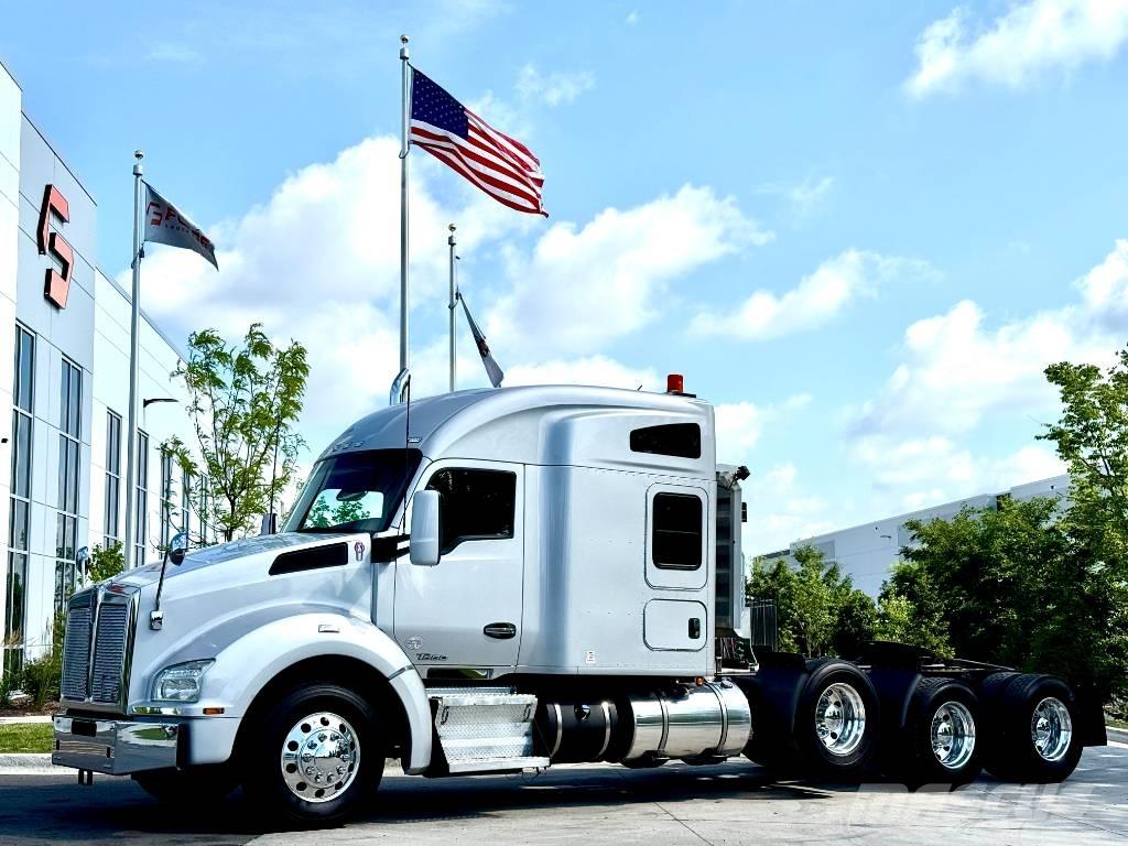 Kenworth T 880 Tahače