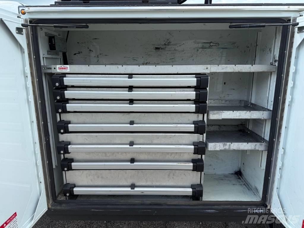 RAM 5500 TRADESMAN Komunální / Multi-užitková vozidla