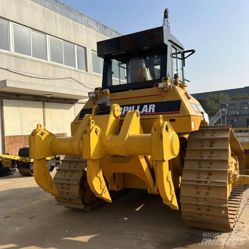 CAT D 8 R Pásové dozery
