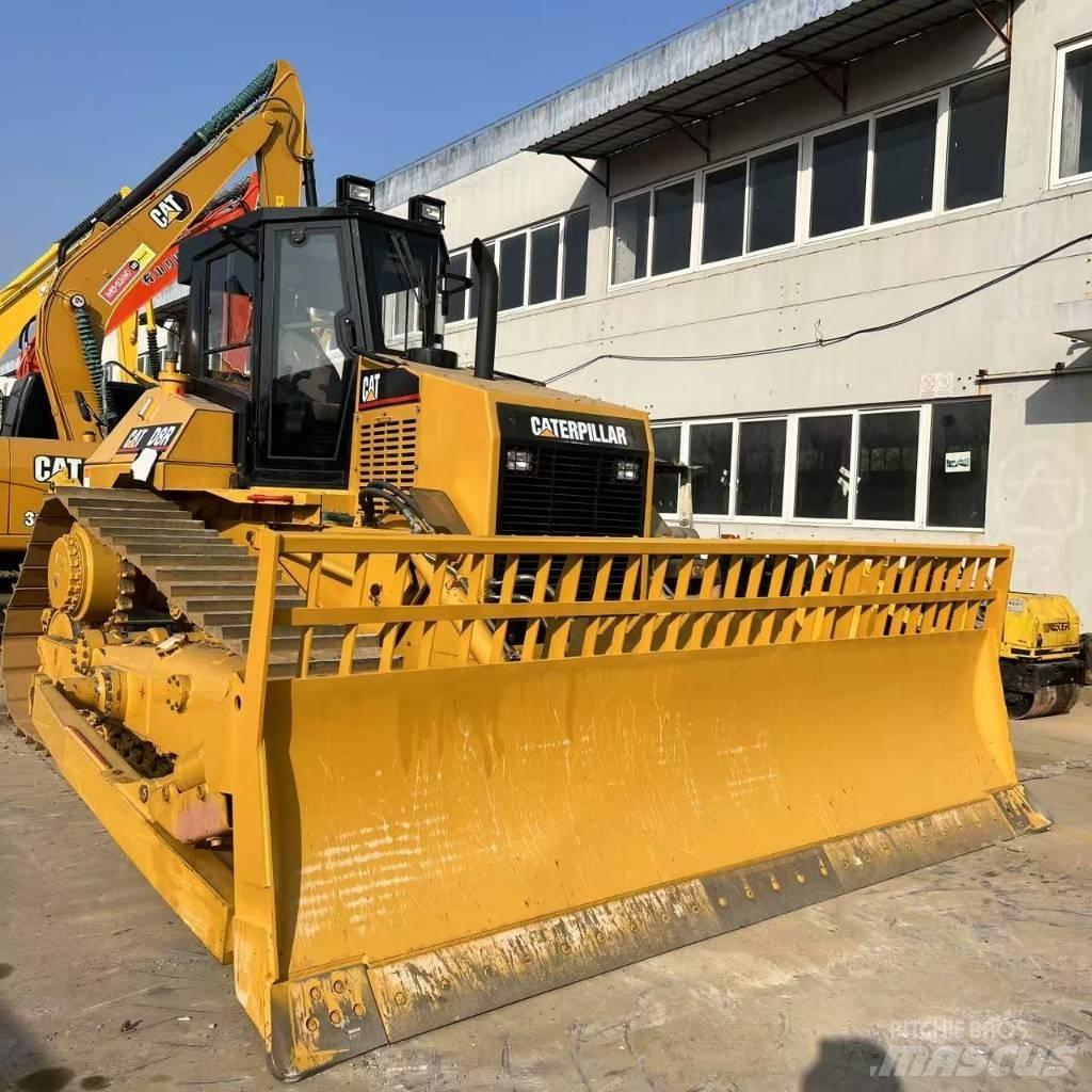 CAT D 8 R Pásové dozery