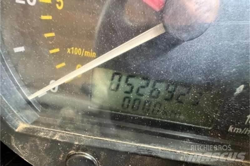 Renault KERAX Další