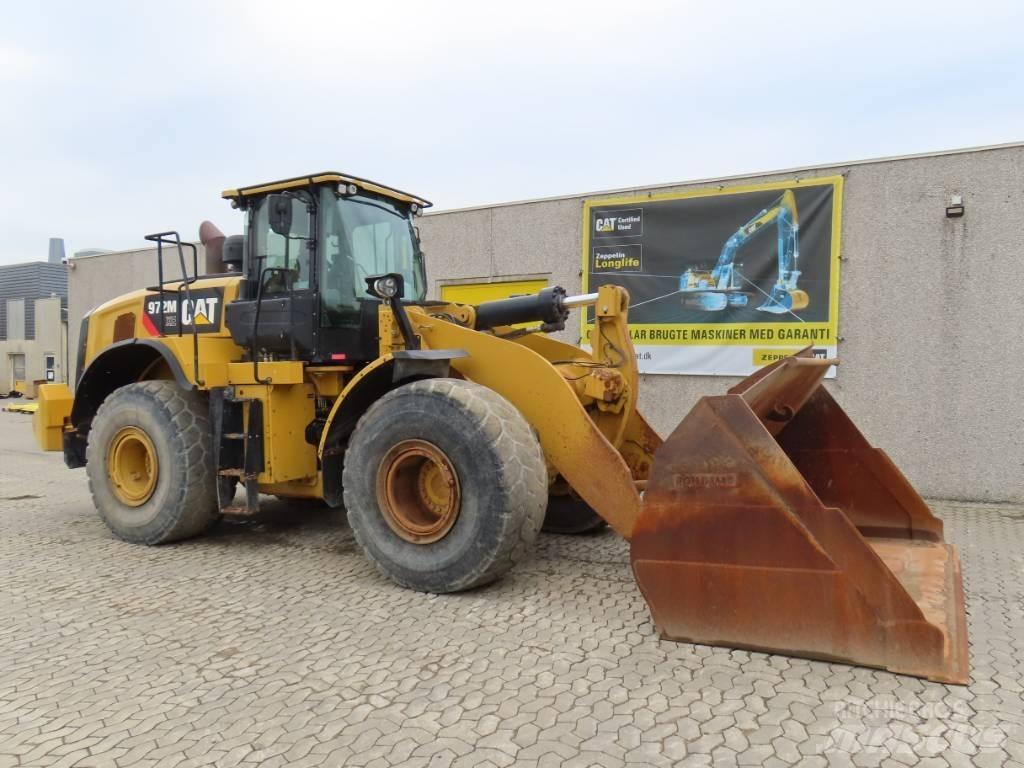 CAT 972 MXE Kolové nakladače