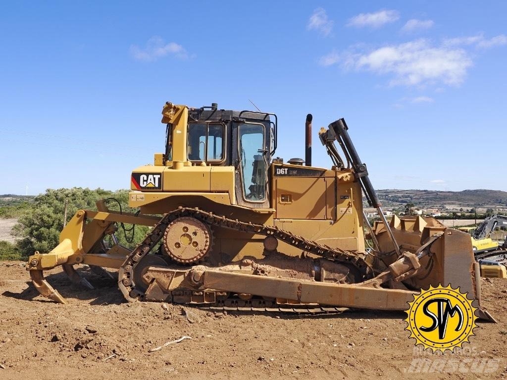 CAT D 6 T XW Pásové dozery