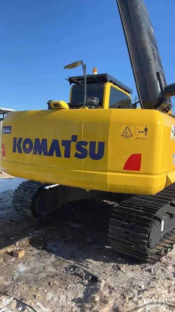 Komatsu PC 220-8 Pásová rýpadla