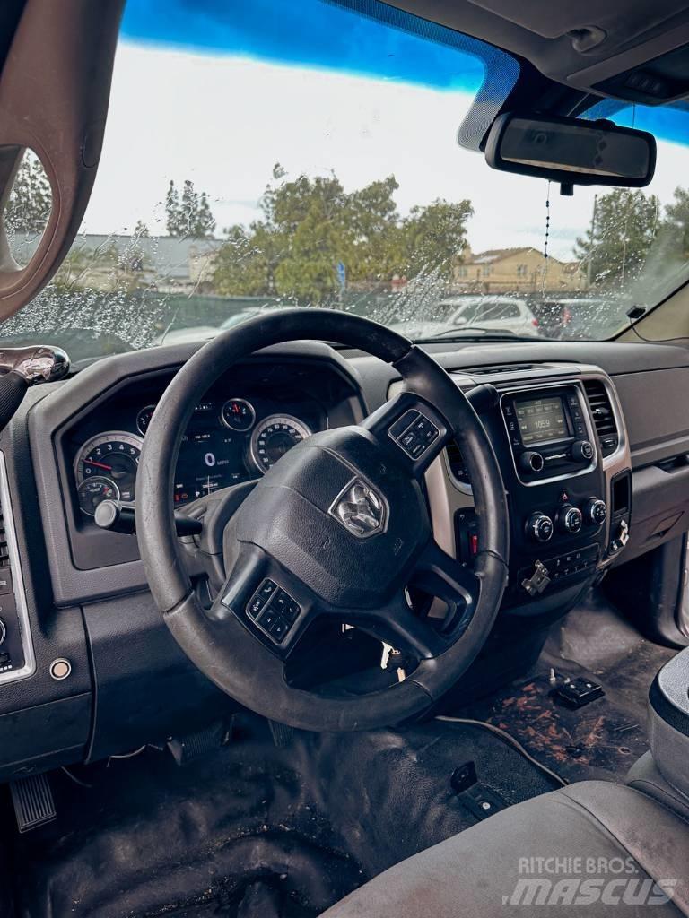 Dodge Ram 5500 Komunální / Multi-užitková vozidla