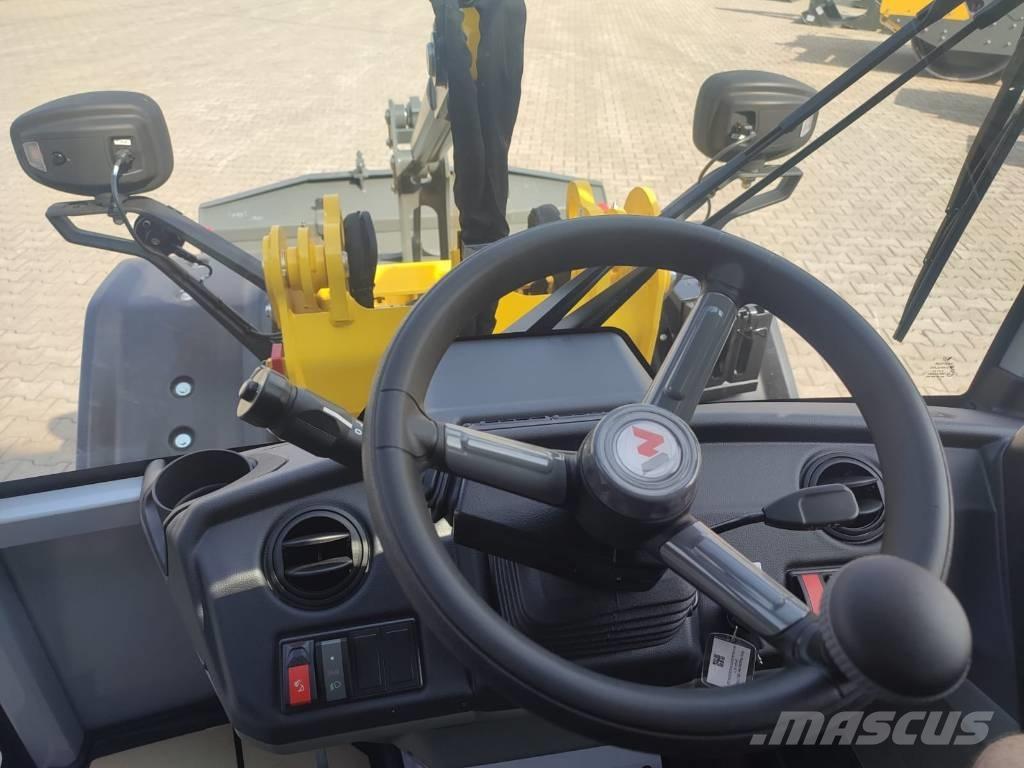 Wacker Neuson WL 750 Kolové nakladače